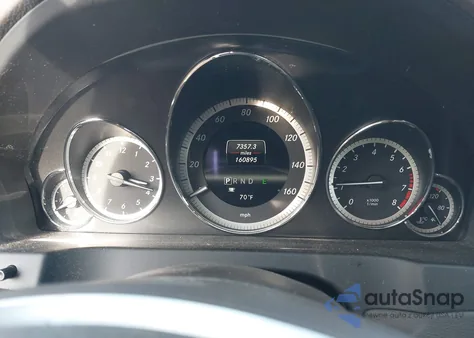 2013 Mercedes-Benz E 350 из США, поврежденный, VIN WDDKK5KF7DF184136